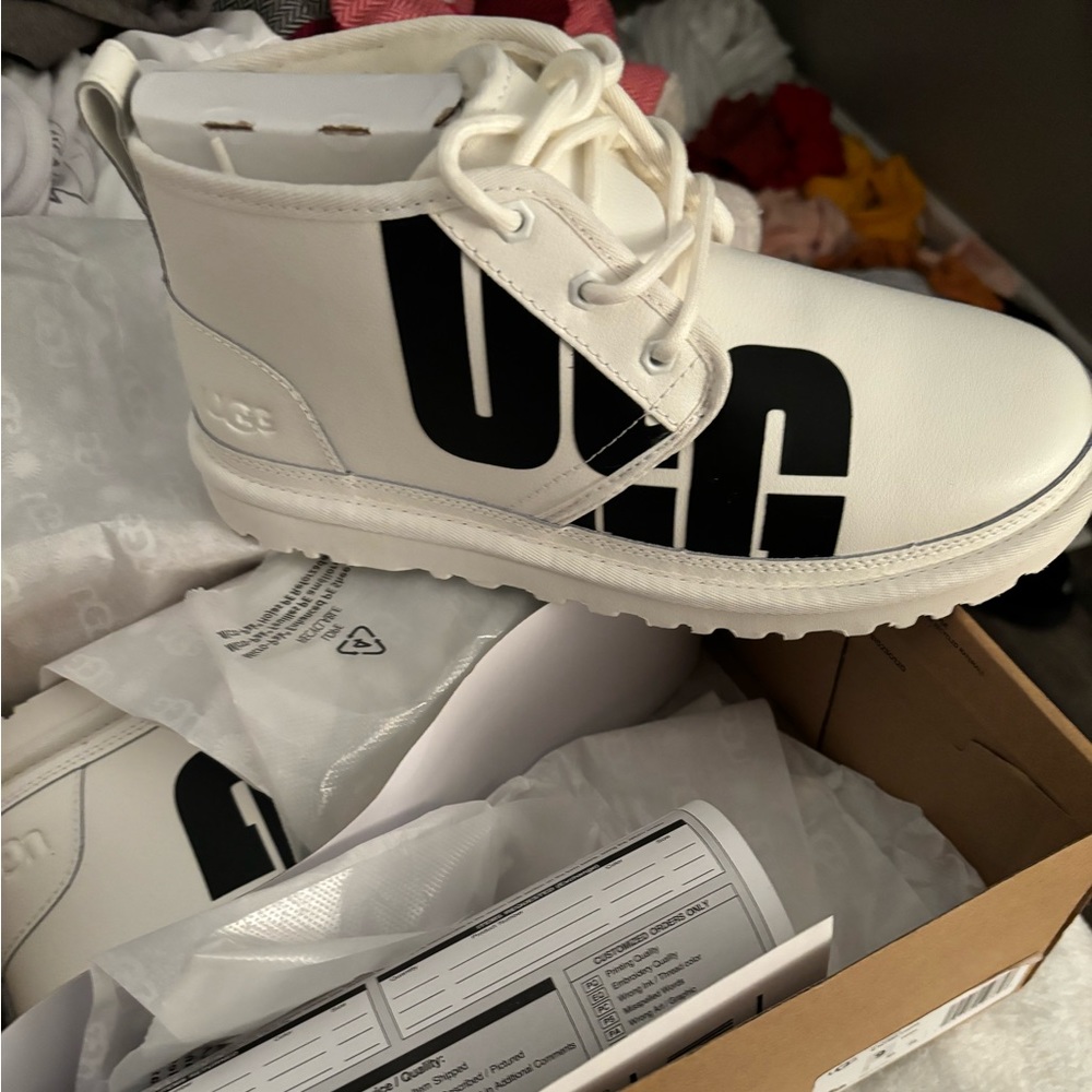 Ugg boots Brand new in box.